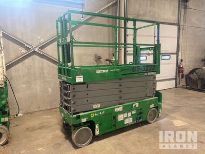 2017 Genie GS-3232 Electric Scissor Lift