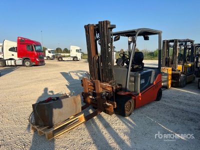 2017 Toyota 8FBMT35 3500 kg Electric Forklift (Inoperable)