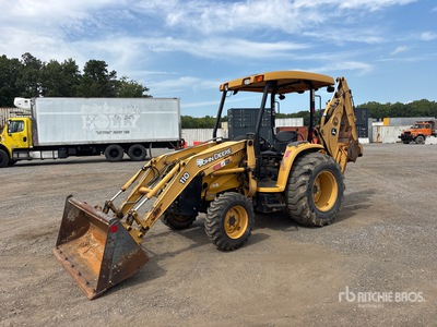 John Deere 110 TLB 4x2 Retroexcavadora
