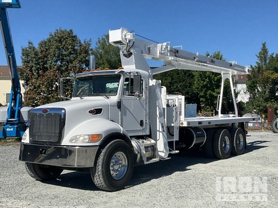 Altec AC18-70 18 ton Straight Boom on 2007 Peterbilt PB340 6x4 Camion à Fèche