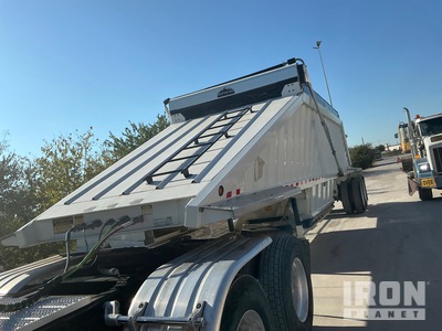 strooi aanhangwagen