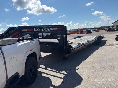 2025 East Texas Silverline T/A Gooseneck Equipment Trailer