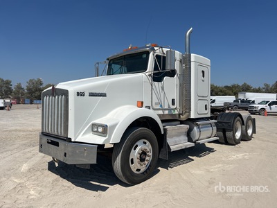 2013 Kenworth T800 6x4 Cabeza Tractora Cabina Dormitorio
