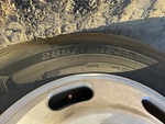 4 Underbody - Truck with 