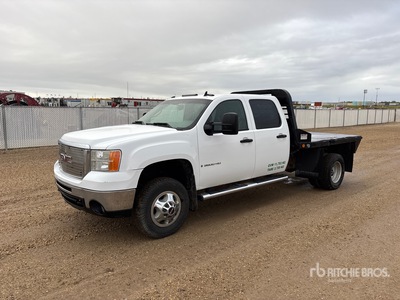 2008 GMC Sierra 3500 HD 4x4 Crew Cab 平台トラック