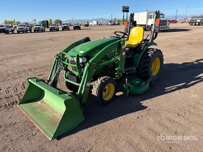 2019 John Deere 2032R 4WD Utility Tractor