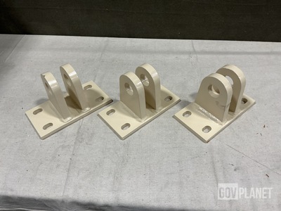 (48) Oshkosh Defense 1463310W Tow Hook Brackets