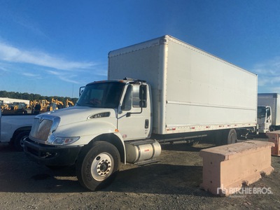 2018 International 4300 Van Truck