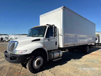 2018 International 4300 4x2 Moving Furgonetka