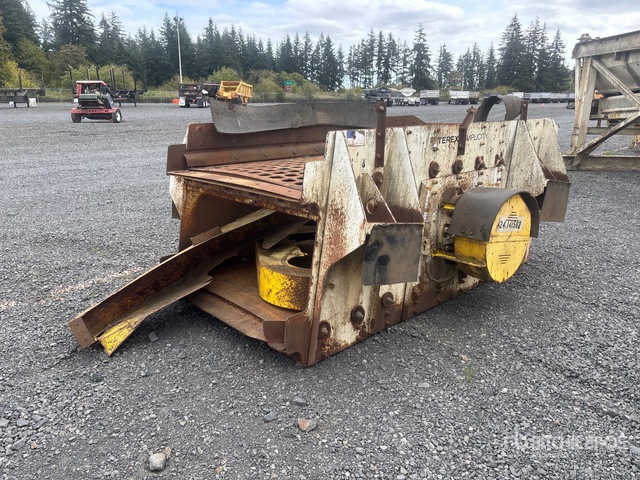 Skid-Mounted Screen