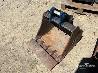 2021 Yanmar 24 in Cleanup Excavator Bucket