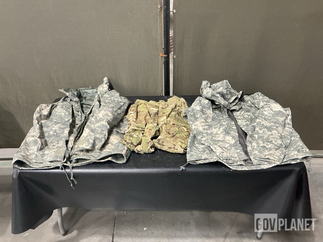 (32) Jackets, (41) Pairs of Trousers, (8) Parkas & Assorted Items