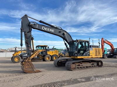 2012 John Deere 210G LC Tracked Excavator