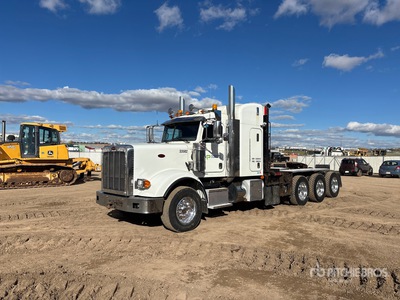2015 Peterbilt 367 8x6 Sleeper Winch Truck