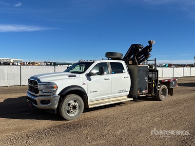 2019 Hiab XCLX078ES-4 2800 kg Knuckle Boom on 2019 Ram 5500 SLT 4x4 Crew Cab Kranwägen