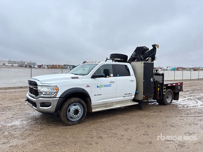 2019 Hiab X-CLX078ES-4 2800 kg Knuckle Boom on 2019 Ram 5500 SLT 4x4 Crew Cab Camion à flèche