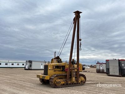 1982 Cat 561D Tracteur pose-canalisations w/ 2004 Midwestern CAT561D Conversion