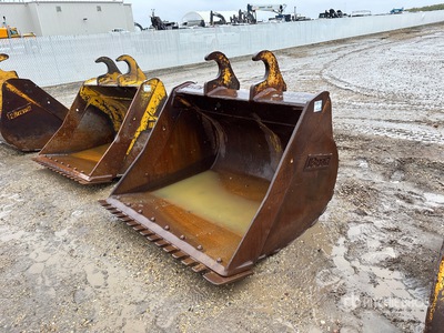 Brandt 66 in Q/C Cleanup Łyżka do koparki - Fits John Deere 250G