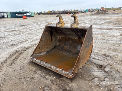 Brandt 66 in Q/C Cleanup Łyżka do koparki - Fits John Deere 250G LC