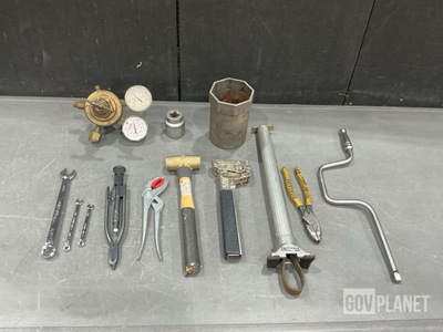 Lot of Assorted Hand Tools