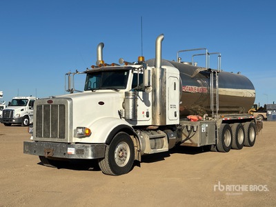 2013 Peterbilt 367 8x6 Sleeper Tanker Truck