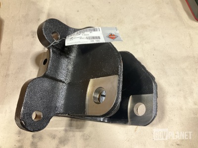 (9) International 3823252C1 Supports