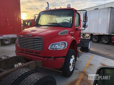 2006 Freightliner M2 4x2 Cabeza Tractora Cabina Corta