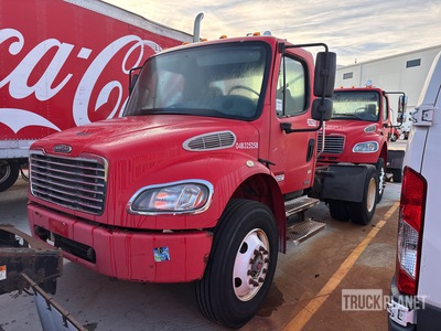 2004 Freightliner M2 4x2 Cabeza Tractora Cabina Corta