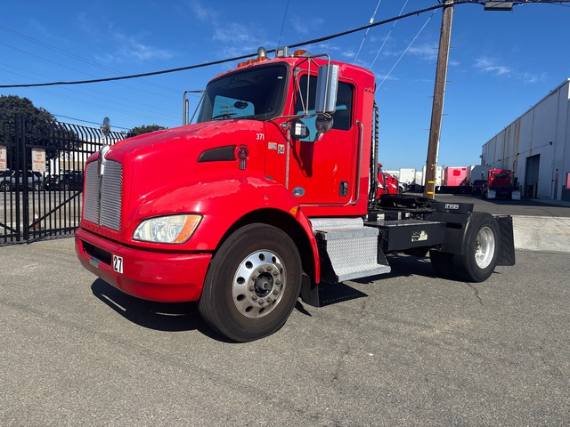 2011 Kenworth T370 Hybrid 4x2 S/A Day Cab Truck Tractor