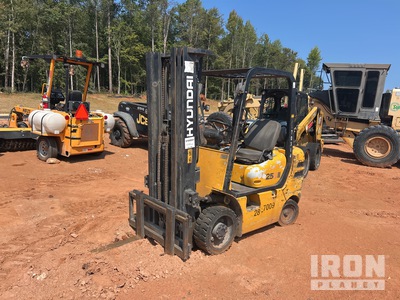2002 Hyundai HLF25CII Forklift
