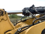 Hydraulics with Bucket Tilt Cylinders