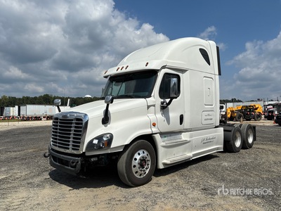 2019 Freightliner Cascadia 125 6x4 T/A Sleeper Truck Tractor