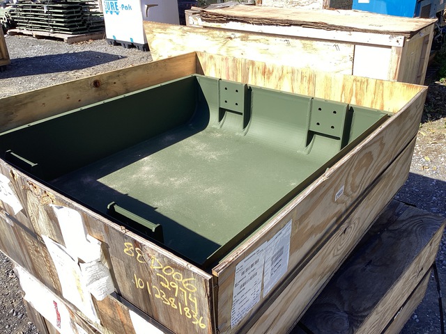 (2)11650183 Weldment Bottoms