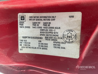 1999 GMC Topkick 4x2 Cab and Chassis