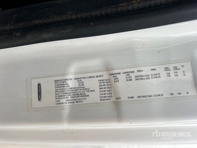 2017 Freightliner Cascadia 125 6x4 T/A Sleeper Truck Tractor (Inoperable)