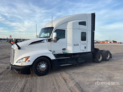 2022 Kenworth T680 6x4 T/A Sleeper Truck Tractor