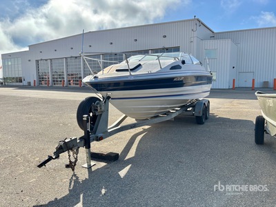 1987 Bayliner Capri 21 ft Bowrider Boat
