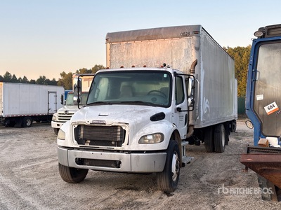 2003 Freightliner M2 106 4x2 Furgonetka (Inoperable)