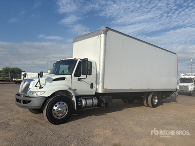 2019 International 4300 SBA 4x2 Van Truck