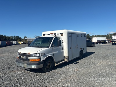 2015 Chevrolet Express 4x2 Ambulance