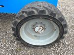 Undercarriage with 