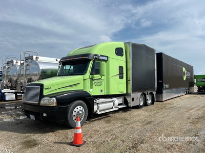 2003 Freightliner CST120 6x4 Sleeper Ciężarówka do przewozu samochodów