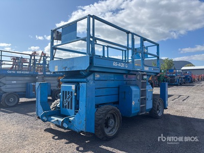 2003 Genie GS4390 4x4 Dual Fuel Scissor Lift