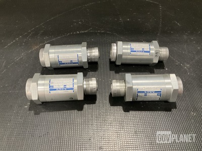 (4) Pneudraulics 81008 Check Valves