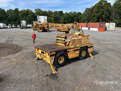 2010 Broderson IC-20-1G 5000 lb 4x2 Żuraw pokładowy