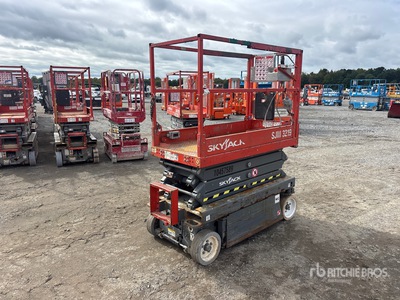 2016 Skyjack SJIII 3219 Electric Scissor Lift