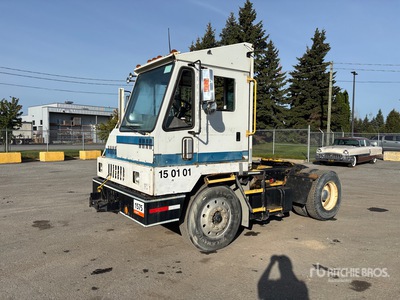 2001 Ottawa 4x2 Camión remolcador de plataforma