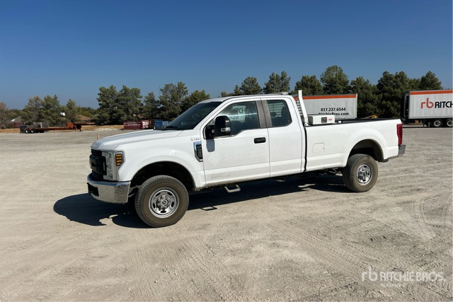 2019 Ford F-250 XL 4x4 Extended Cab Pickup