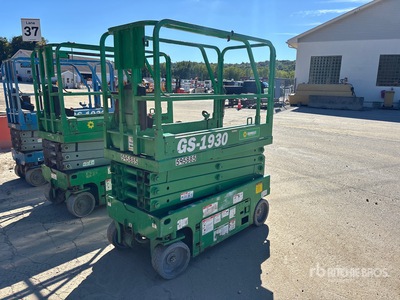 2014 Genie GS-1930 Electric Scissor Lift