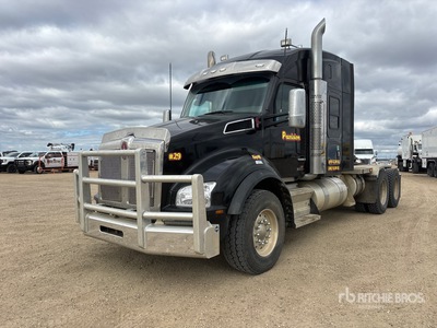 2023 Kenworth T880 6x4 Tracteur Routier Couchette